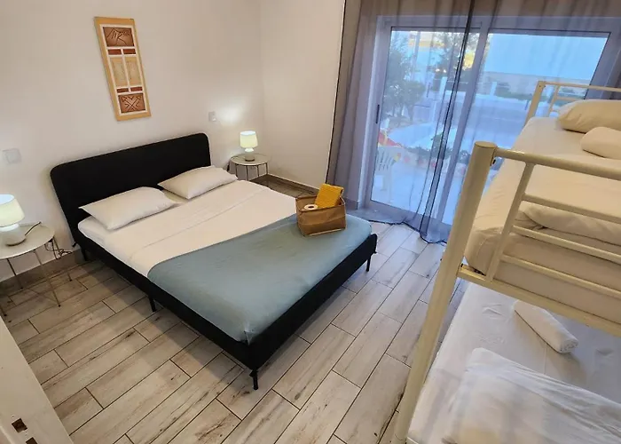 Blife Delya Private Rooms At Faro Beach